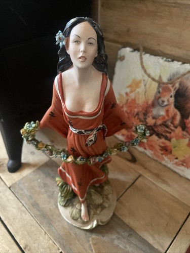 Capodimonte female - capodimonte,